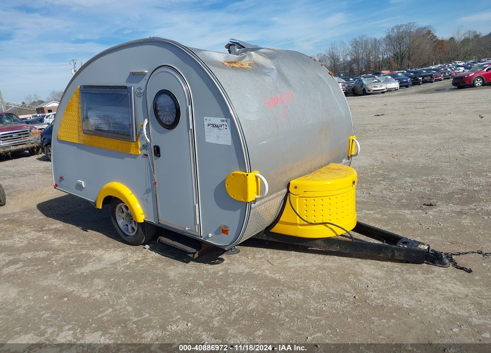 2017 PLEASANT VALLEY TRAILER I CS-S MAX VIN: 57HTT15S4HS000140