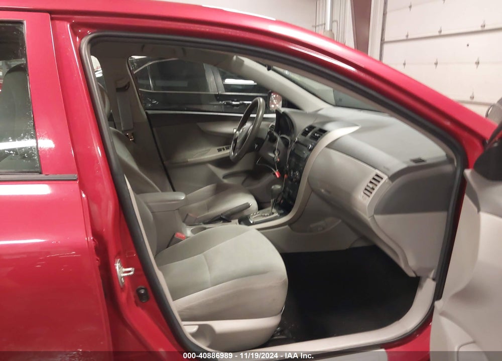 2010 TOYOTA COROLLA LE VIN: 2T1BU4EE8AC412022