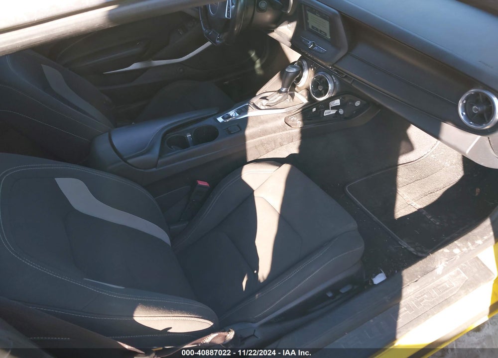 2016 CHEVROLET CAMARO 1LT VIN: 1G1FB1RX9G0182164