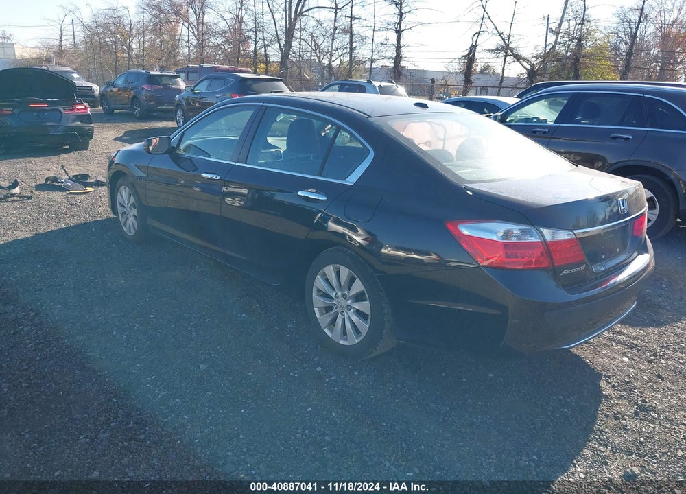 2015 HONDA ACCORD EX-L VIN: 1HGCR2F88FA008797