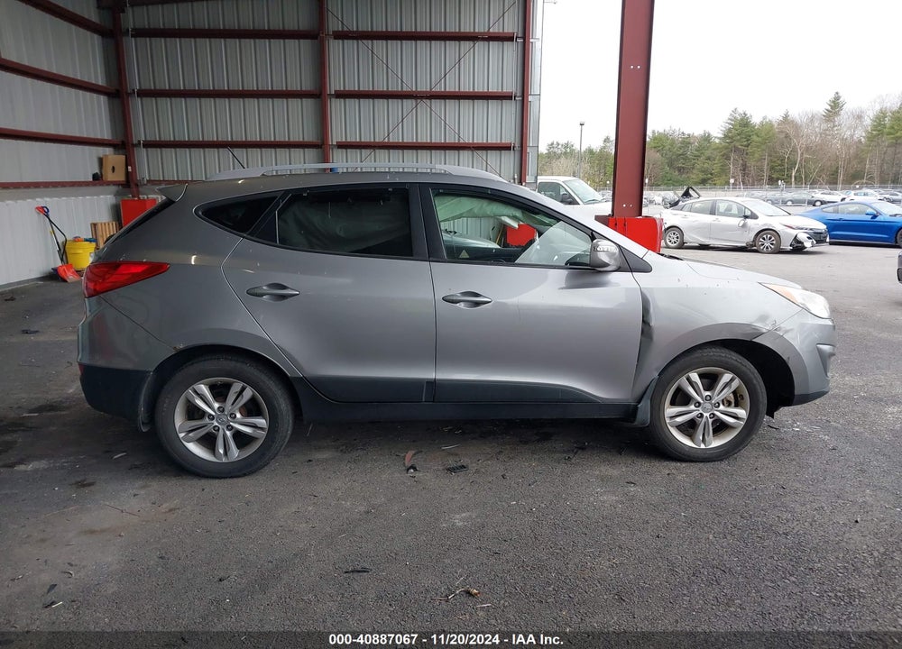 2013 HYUNDAI TUCSON GLS VIN: KM8JUCAC3DU558776