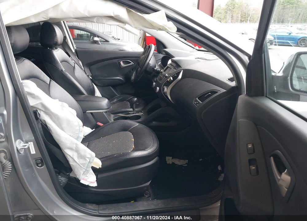 2013 HYUNDAI TUCSON GLS VIN: KM8JUCAC3DU558776
