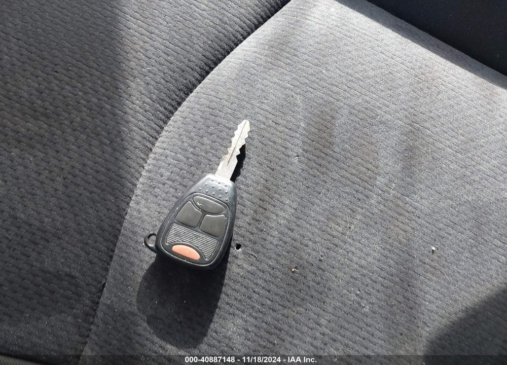 2012 CHRYSLER 200 LX VIN: 1C3CCBAB2CN272951