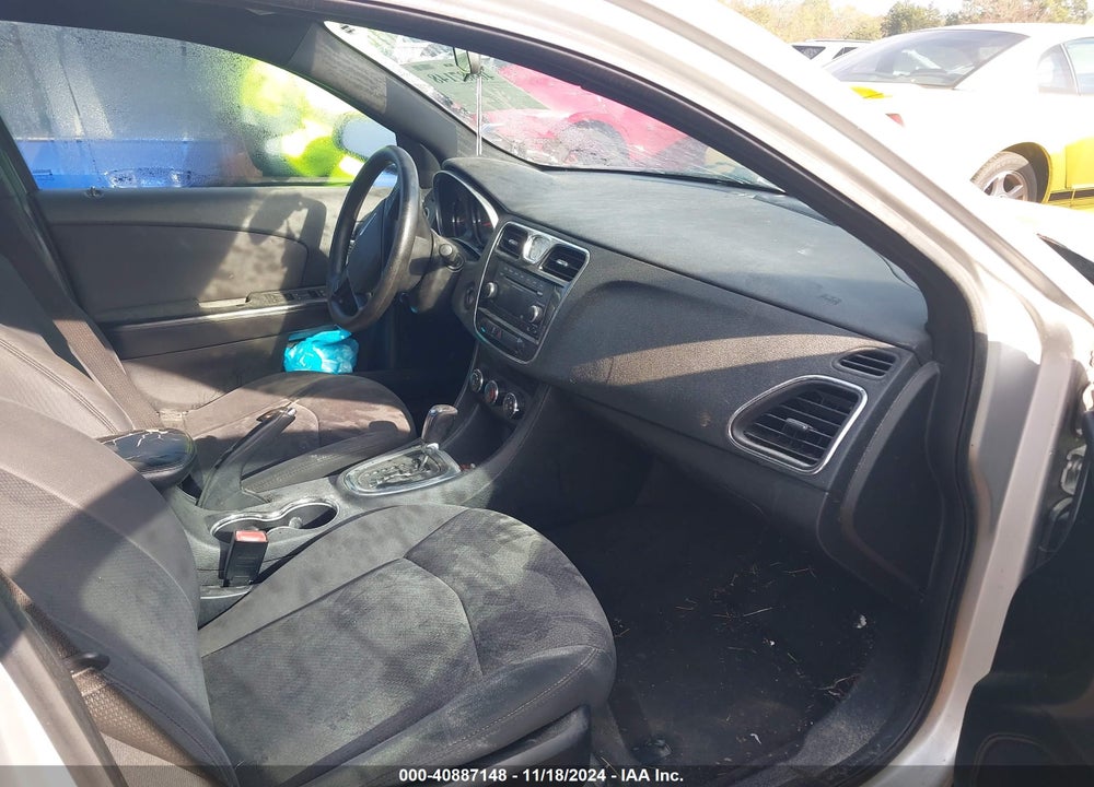 2012 CHRYSLER 200 LX VIN: 1C3CCBAB2CN272951