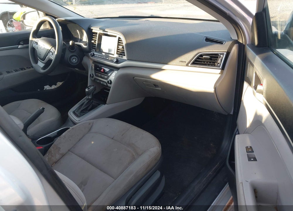 2018 HYUNDAI ELANTRA SE VIN: 5NPD74LF9JH393294