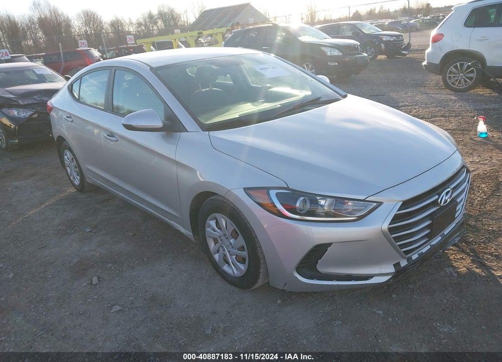 2018 HYUNDAI ELANTRA SE VIN: 5NPD74LF9JH393294