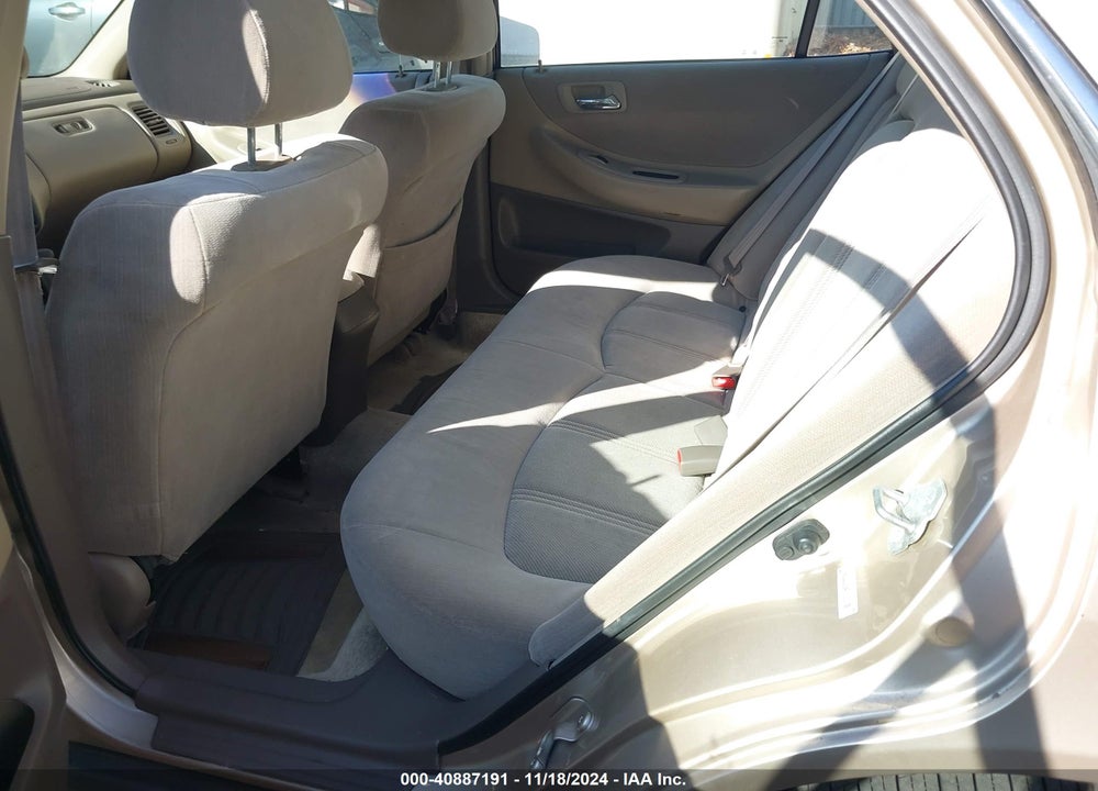 2000 HONDA ACCORD 2.3 LX VIN: 1HGCG6654YA113438