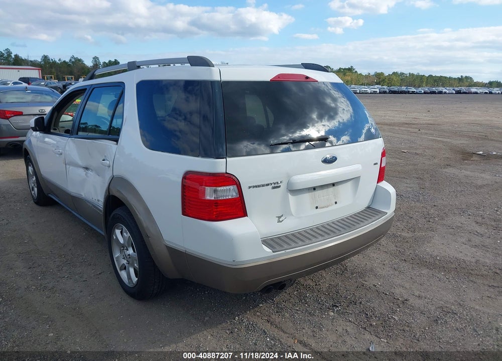 2005 FORD FREESTYLE SEL VIN: 1FMZK05135GA20093