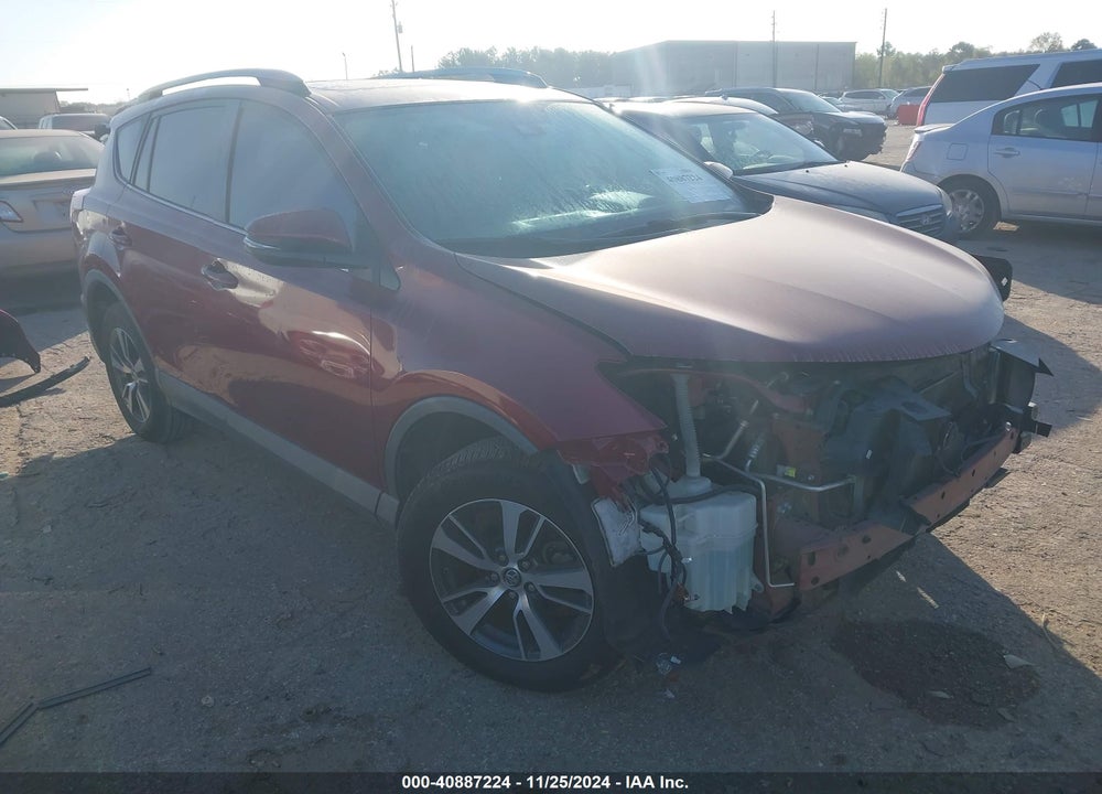 2018 TOYOTA RAV4 ADVENTURE/XLE VIN: 2T3WFREV8JW427179