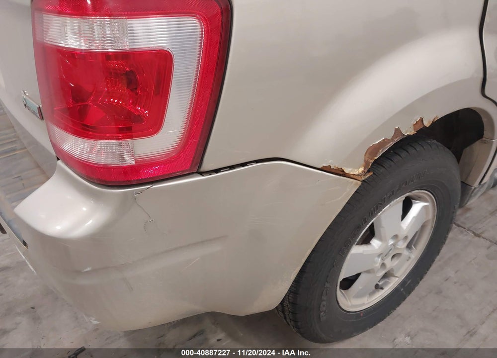 2010 FORD ESCAPE XLT VIN: 1FMCU9DG1AKC21265