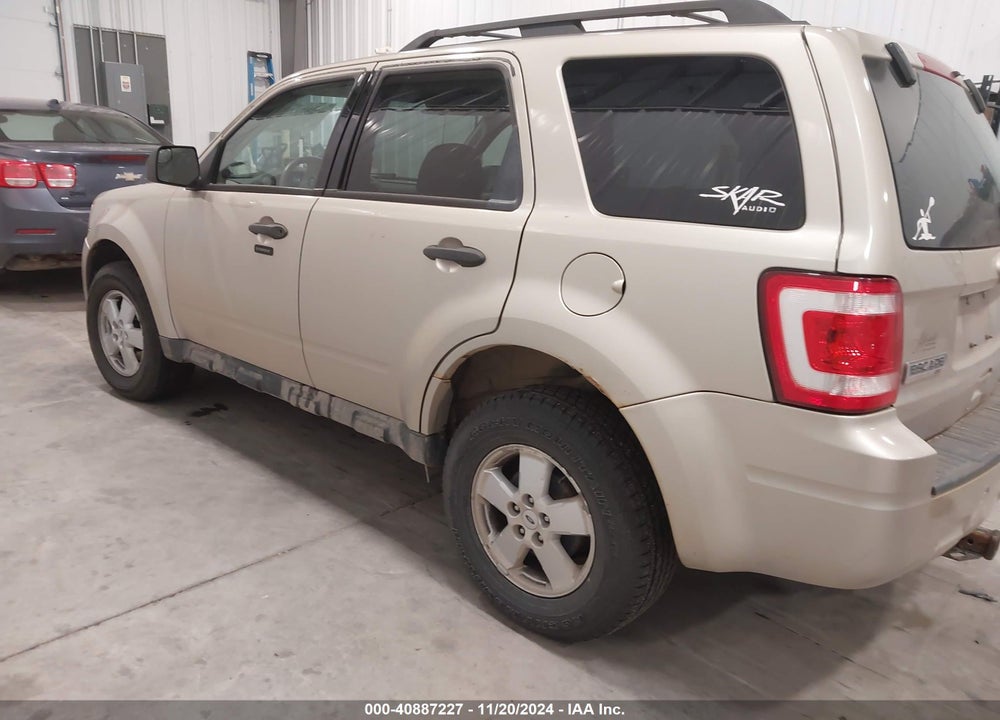 2010 FORD ESCAPE XLT VIN: 1FMCU9DG1AKC21265