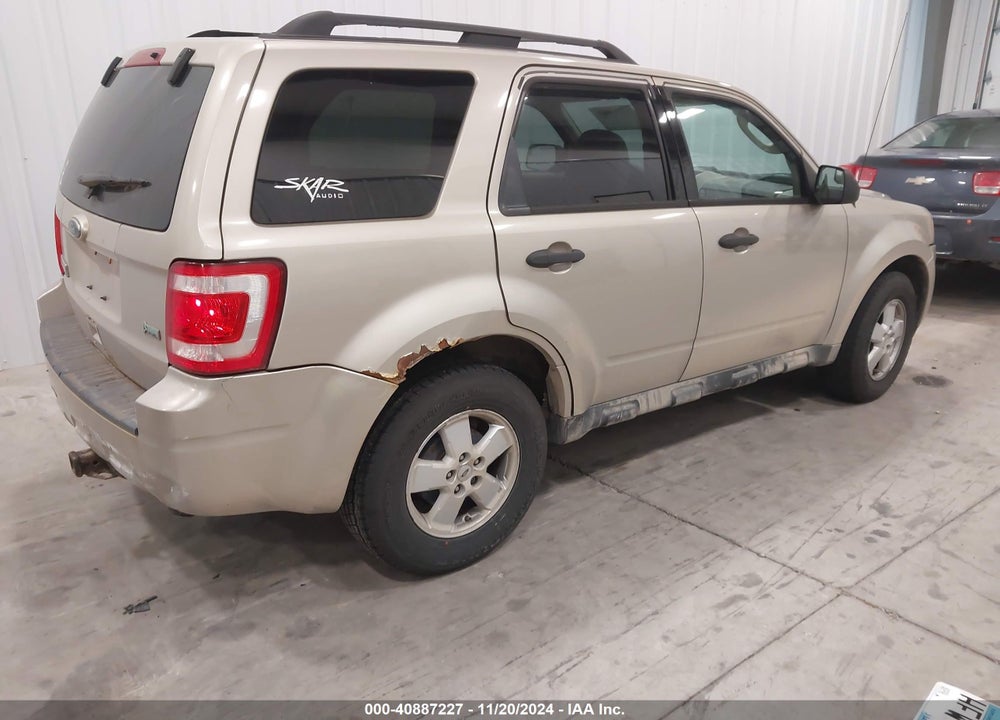 2010 FORD ESCAPE XLT VIN: 1FMCU9DG1AKC21265