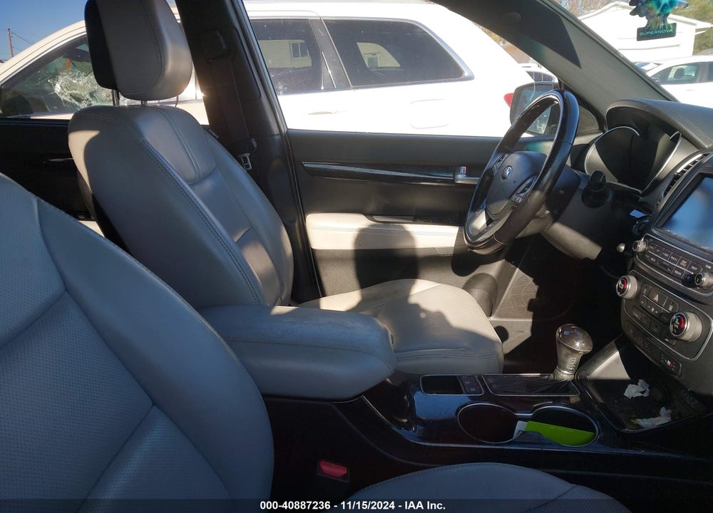 2014 KIA SORENTO LIMITED V6 VIN: 5XYKWDA72EG476228