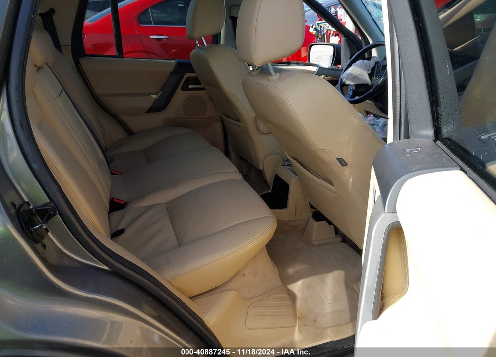 2008 LAND ROVER LR2 SE VIN: SALFP24N38H035502