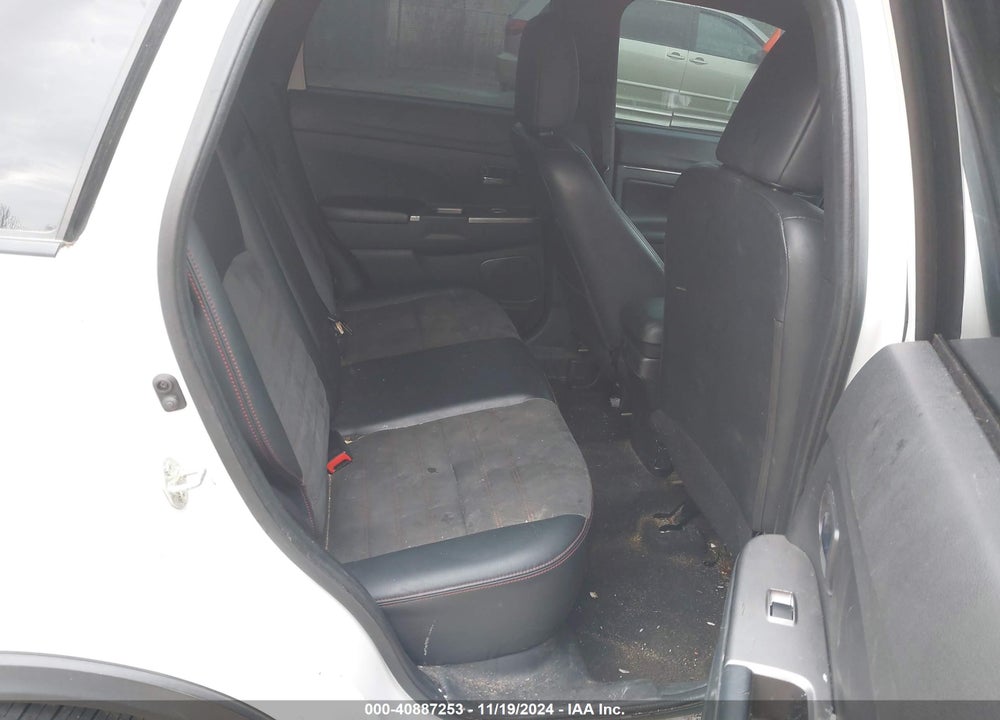 2021 MITSUBISHI OUTLANDER SPORT 2.4 GT AWC VIN: JA4ARVAW2MU002657
