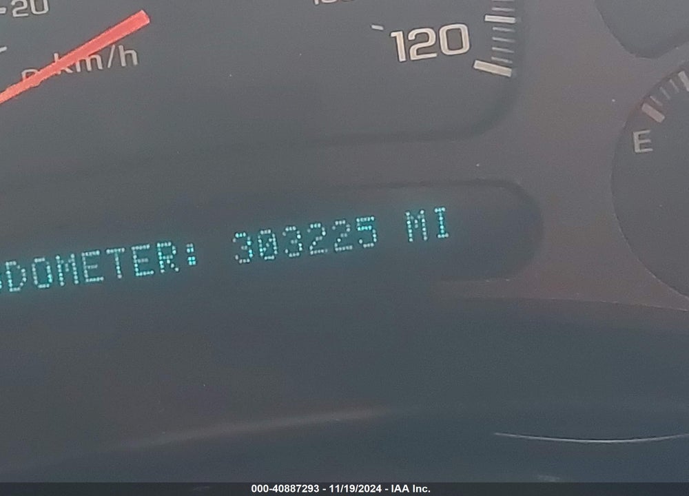2005 CHEVROLET SILVERADO 2500HD WORK TRUCK VIN: 1GCHC24U15E264938