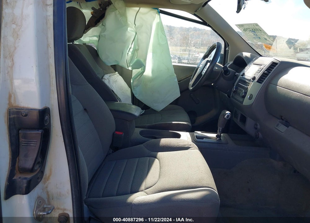 2017 NISSAN FRONTIER VIN: 1N6BD0CT5HN762173