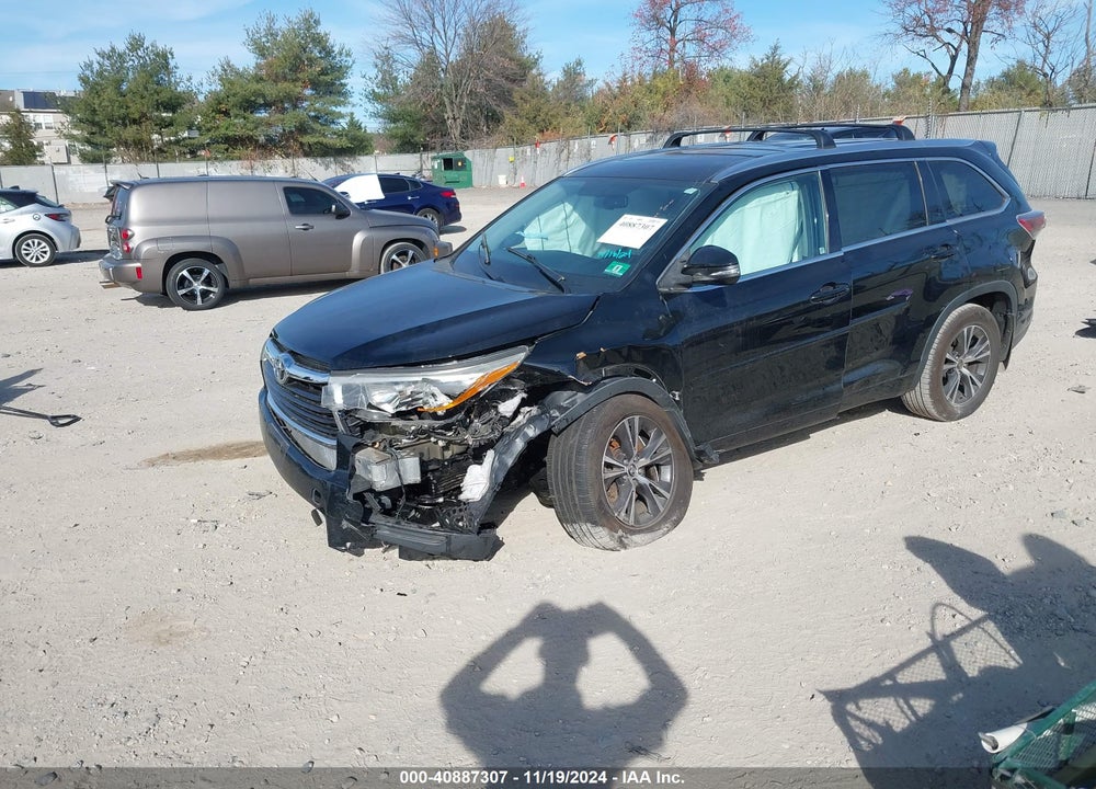 2016 TOYOTA HIGHLANDER XLE V6 VIN: 5TDJKRFH8GS313501