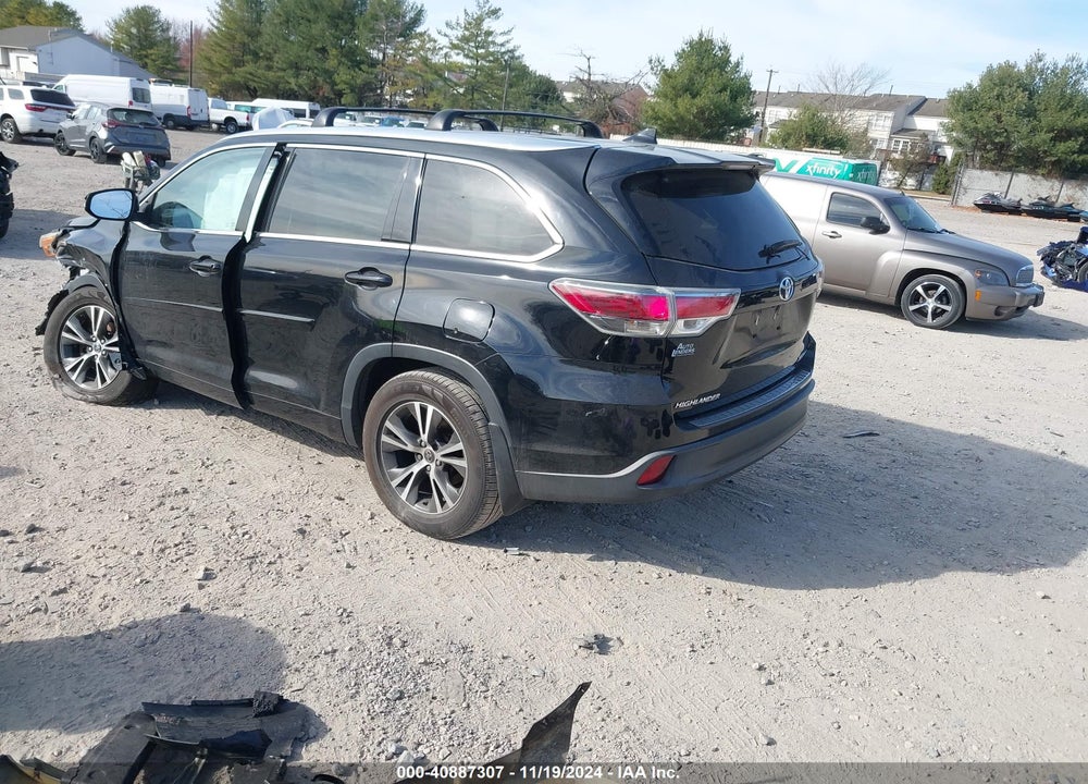 2016 TOYOTA HIGHLANDER XLE V6 VIN: 5TDJKRFH8GS313501