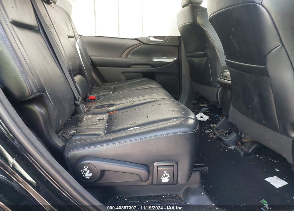 2016 TOYOTA HIGHLANDER XLE V6 VIN: 5TDJKRFH8GS313501