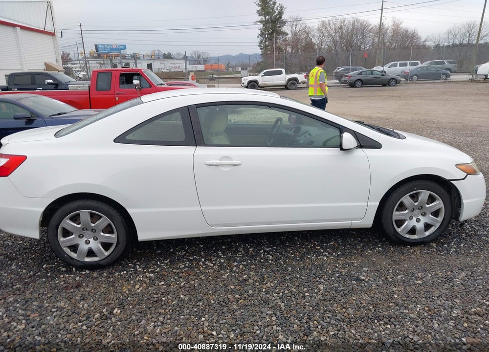 2008 HONDA CIVIC LX VIN: 2HGFG12668H580277