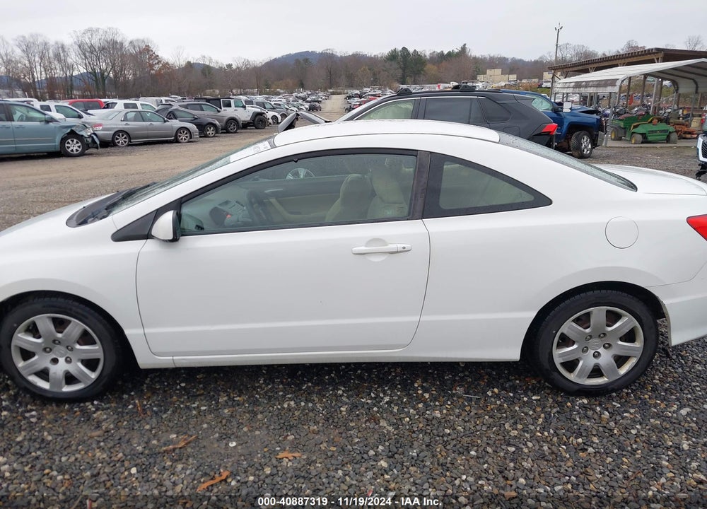 2008 HONDA CIVIC LX VIN: 2HGFG12668H580277