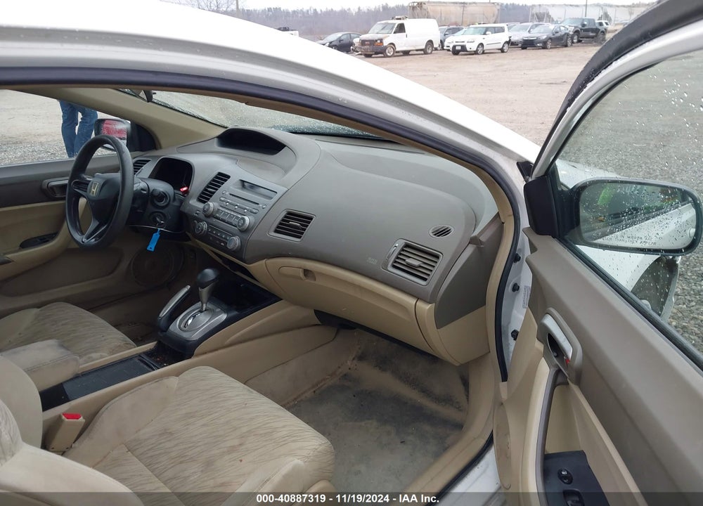 2008 HONDA CIVIC LX VIN: 2HGFG12668H580277