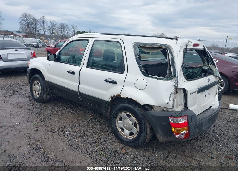 2005 FORD ESCAPE XLS VIN: 1FMYU92Z05KD72744