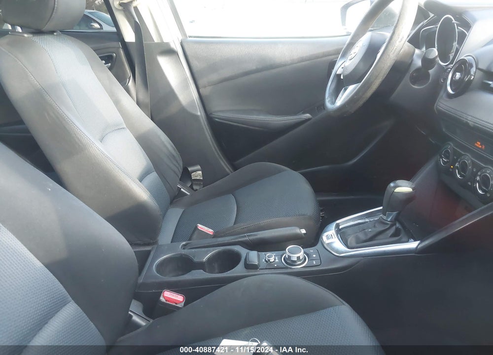 2016 SCION IA VIN: 3MYDLBZV5GY106836