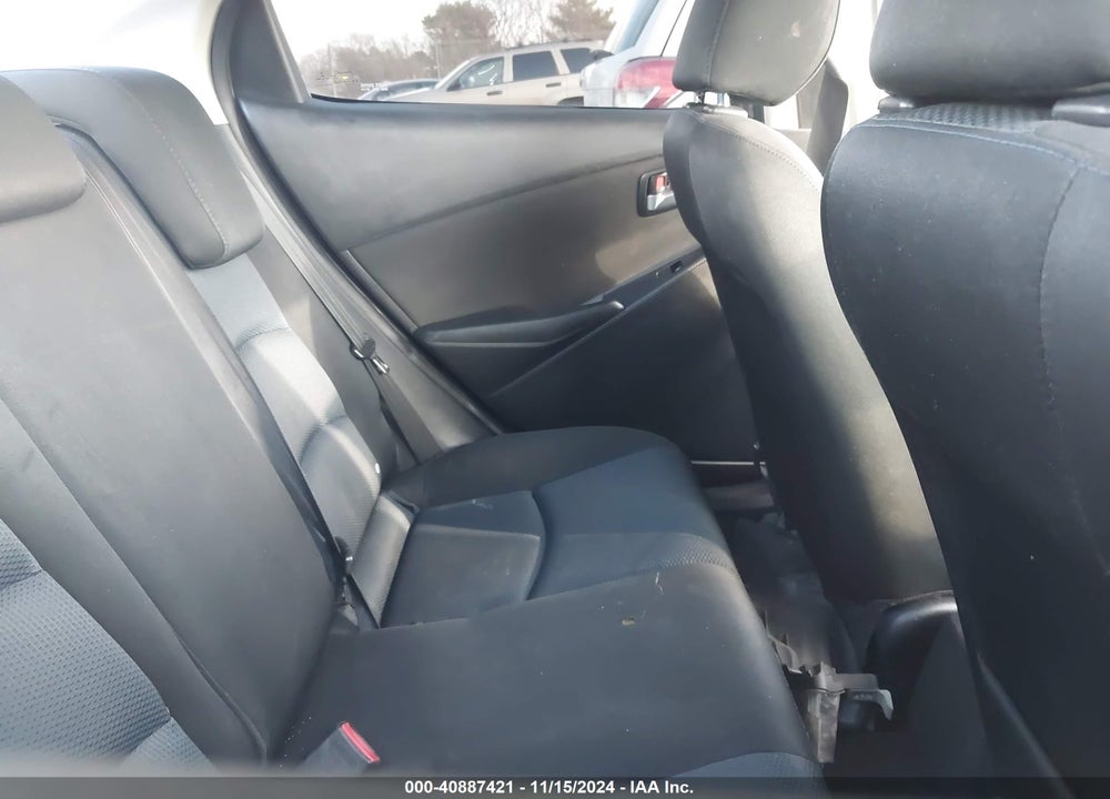 2016 SCION IA VIN: 3MYDLBZV5GY106836