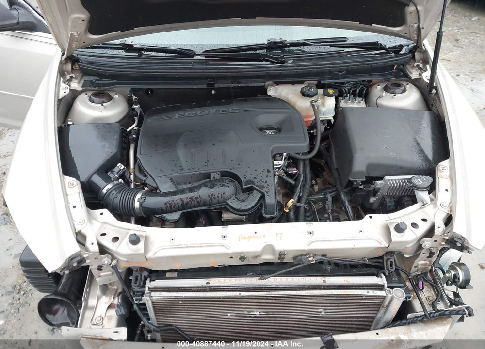 2011 CHEVROLET MALIBU LS VIN: 1G1ZB5E17BF305827