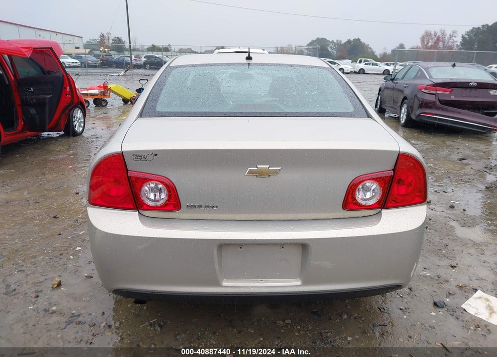 2011 CHEVROLET MALIBU LS VIN: 1G1ZB5E17BF305827