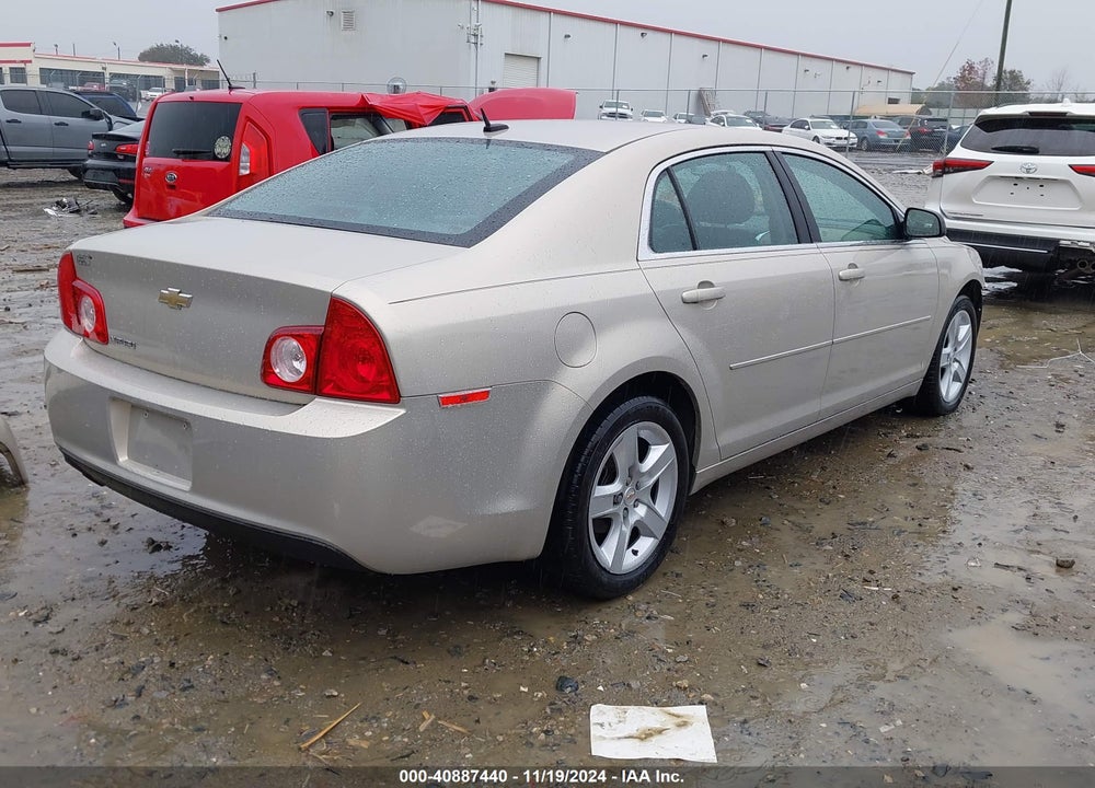 2011 CHEVROLET MALIBU LS VIN: 1G1ZB5E17BF305827