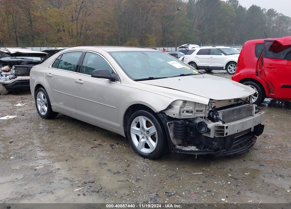 2011 CHEVROLET MALIBU LS VIN: 1G1ZB5E17BF305827