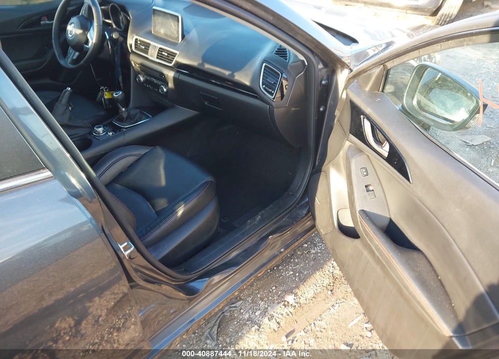 2014 MAZDA 3 I GRAND TOURING VIN: JM1BM1W70E1150148