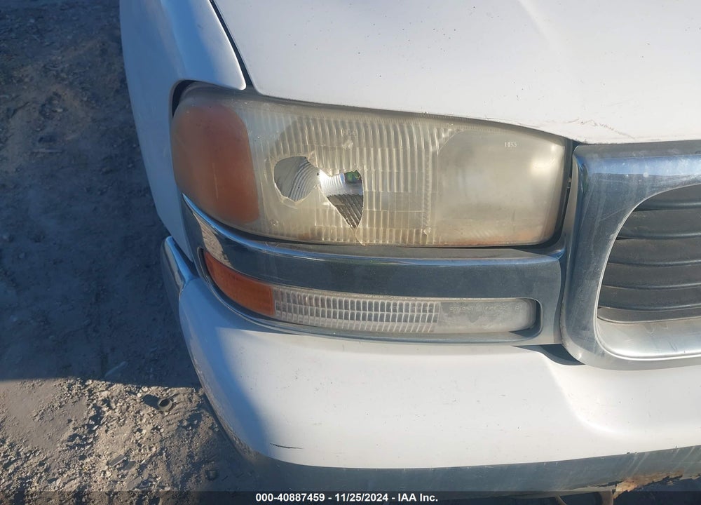 2001 GMC YUKON XL 1500 SLT VIN: 3GKFK16T71G226727