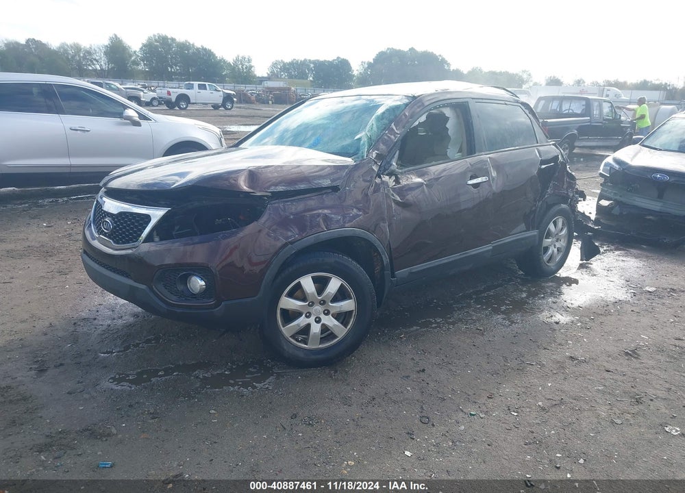 2012 KIA SORENTO LX VIN: 5XYKT3A67CG188504