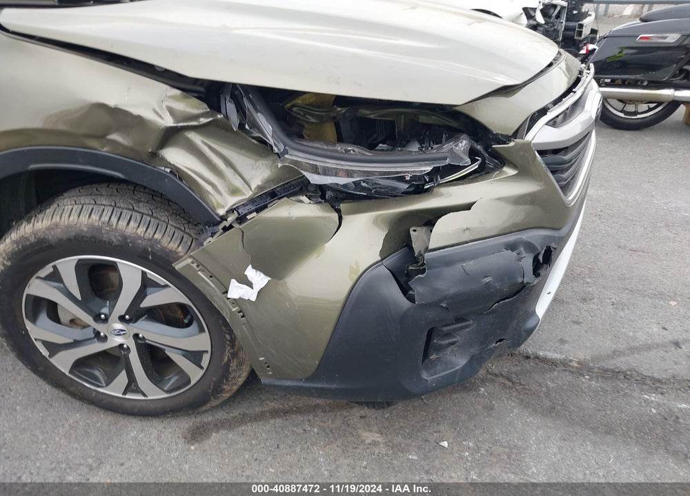 2020 SUBARU OUTBACK TOURING XT VIN: 4S4BTGPDXL3260227
