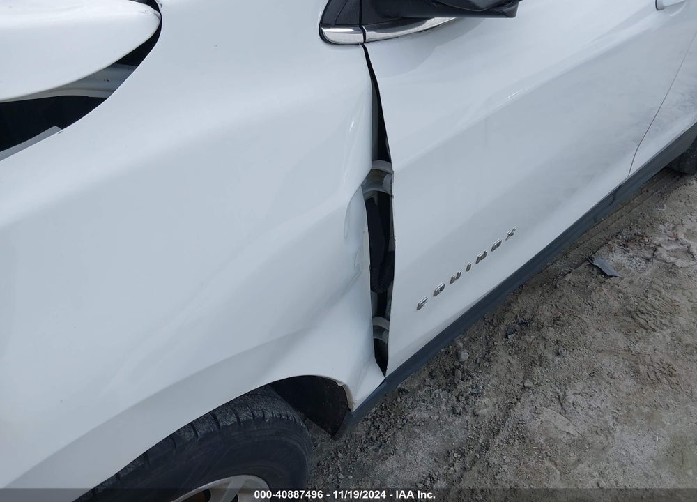 2019 CHEVROLET EQUINOX LT VIN: 2GNAXUEV7K6149213
