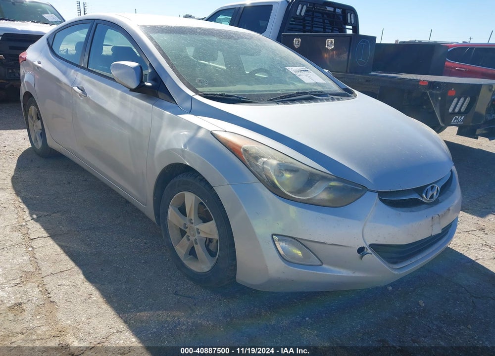 2013 HYUNDAI ELANTRA GLS VIN: KMHDH4AE1DU755325