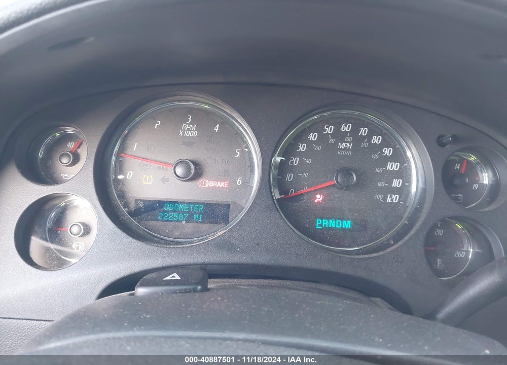 2007 GMC YUKON DENALI VIN: 1GKFK63867J378339
