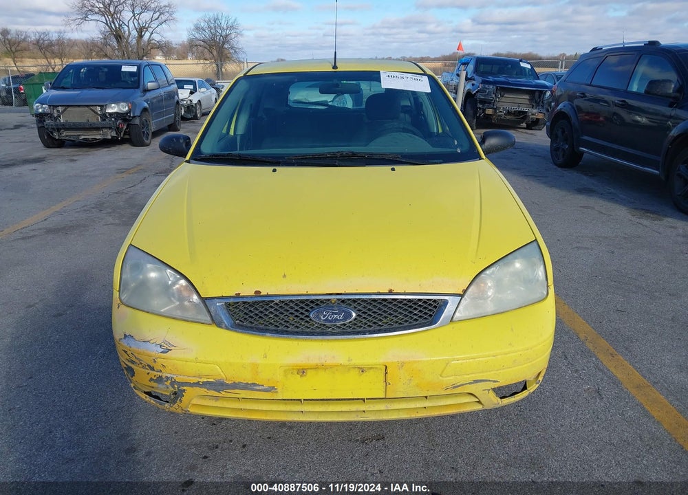 2005 FORD FOCUS ZX5 VIN: 3FAFP37N05R118264