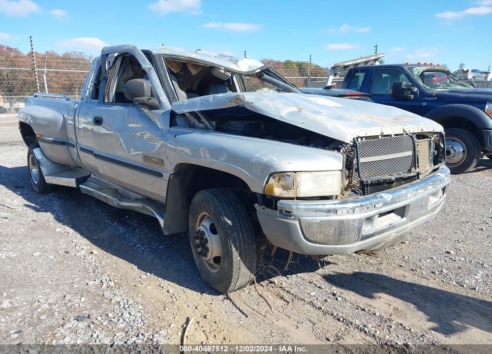 1998 DODGE RAM 3500 ST VIN: 1B7MF33D4WJ150129