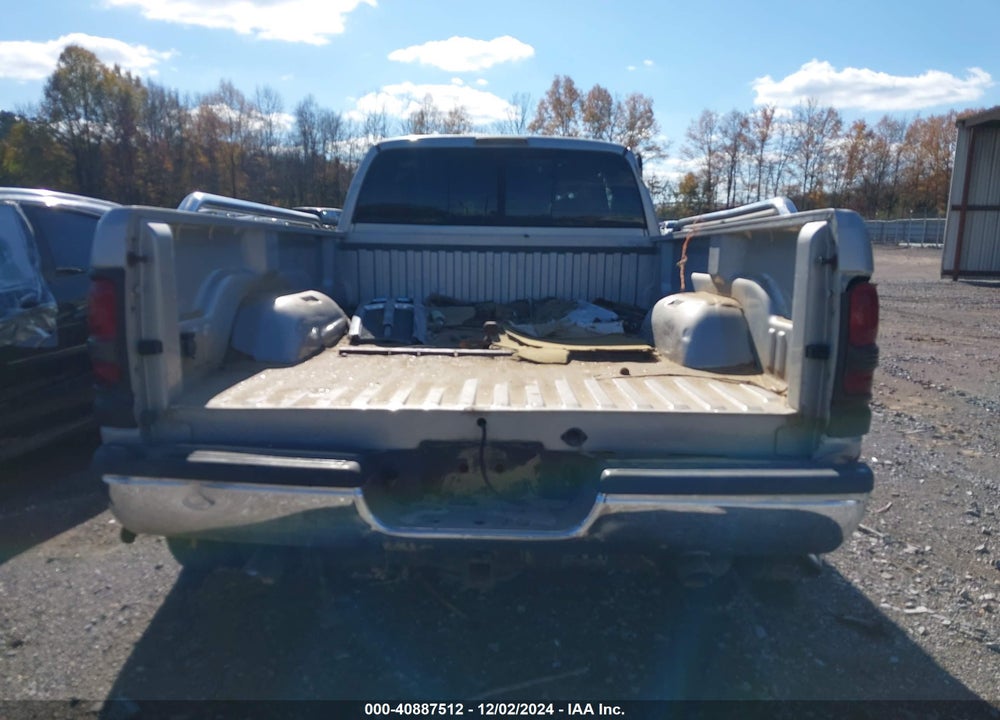 1998 DODGE RAM 3500 ST VIN: 1B7MF33D4WJ150129