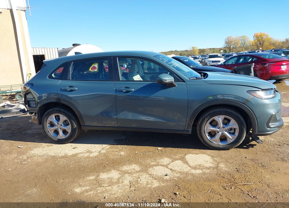 2024 HONDA HR-V AWD LX VIN: 3CZRZ2H35RM745175
