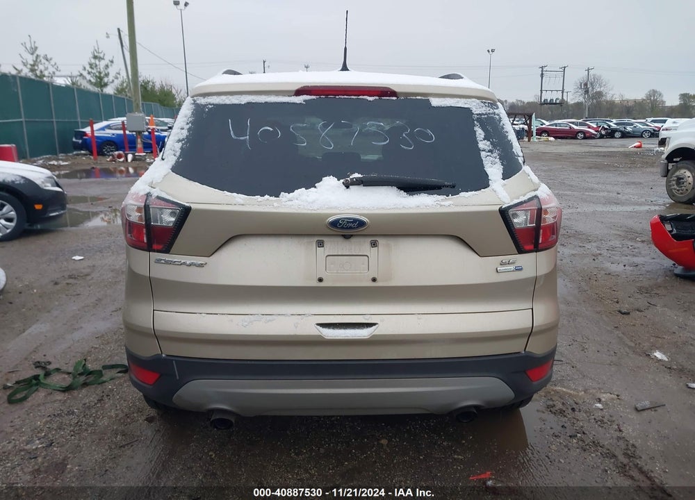 2018 FORD ESCAPE SE VIN: 1FMCU9GD9JUB54016