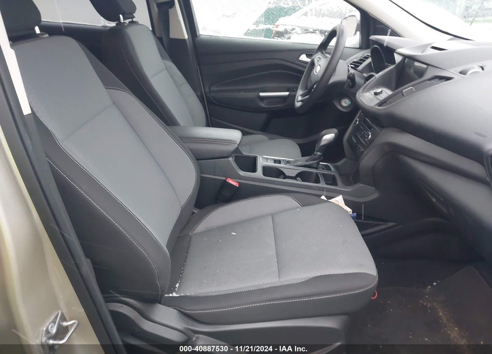 2018 FORD ESCAPE SE VIN: 1FMCU9GD9JUB54016