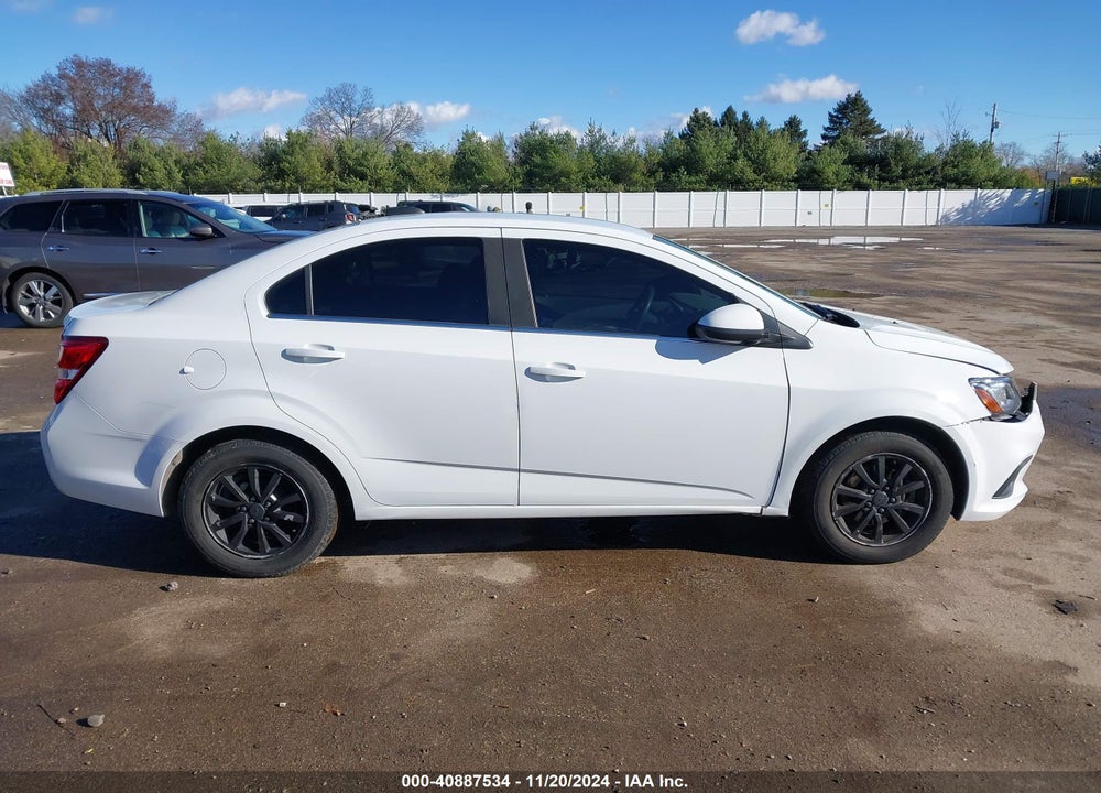 2017 CHEVROLET SONIC LT AUTO VIN: 1G1JD5SH1H4176156