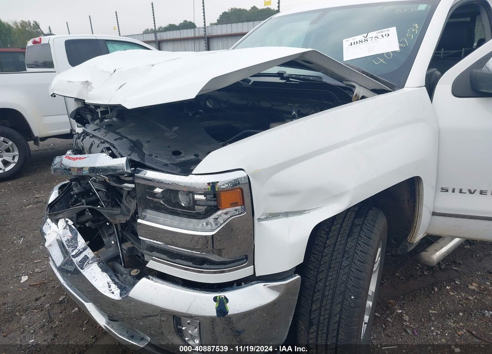 2018 CHEVROLET SILVERADO 1500 VIN: 3GCPCSEC0JG248220