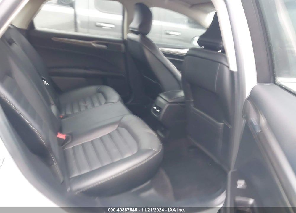 2017 FORD FUSION SE VIN: 3FA6P0H97HR334293